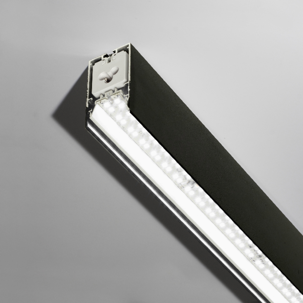PERFIL LINEAL LED DYNA 25W 1200MM 3CCT NEGRO LEUK